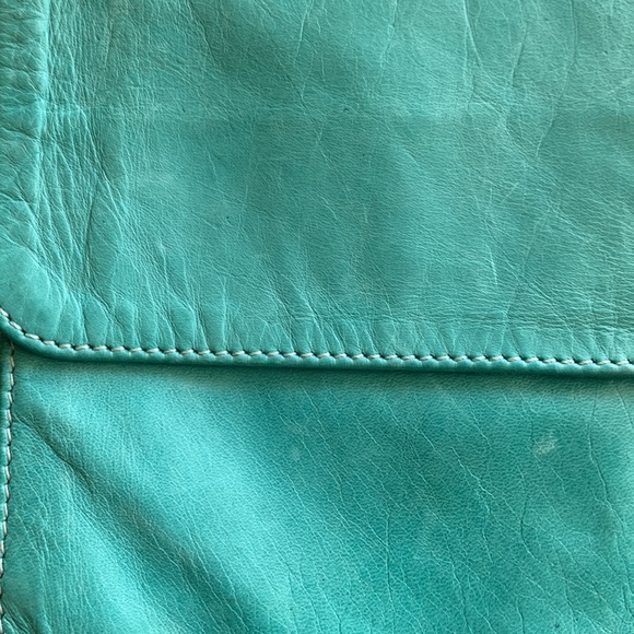 M0851 | Clutch/Wristlet - Picture 9 of 13